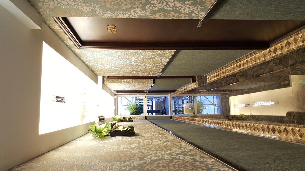 Seasons Hotel - Causeway Bay Hong Kong Exterior foto